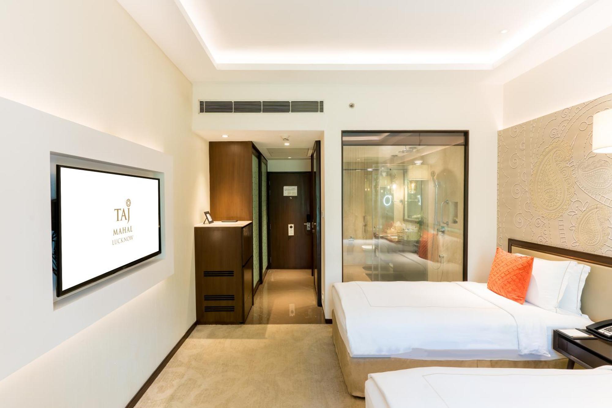 Taj Mahal Lucknow Hotel Phòng bức ảnh